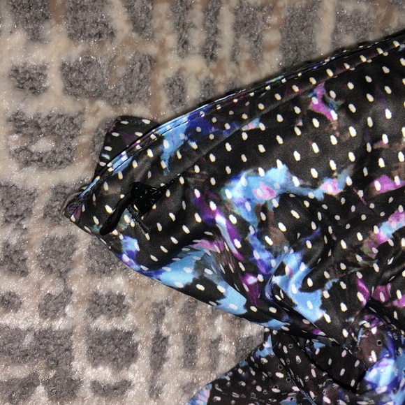 Lululemon Jacket - Picture 8 of 8